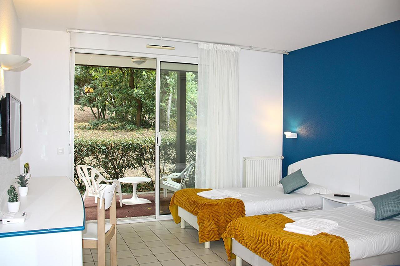 Azureva Ronce Les Bains Hotel Buitenkant foto