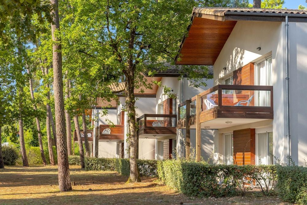 Azureva Ronce Les Bains Hotel Buitenkant foto