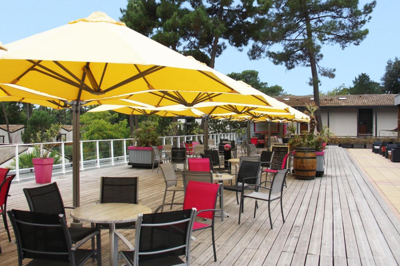 Azureva Ronce Les Bains Hotel Buitenkant foto